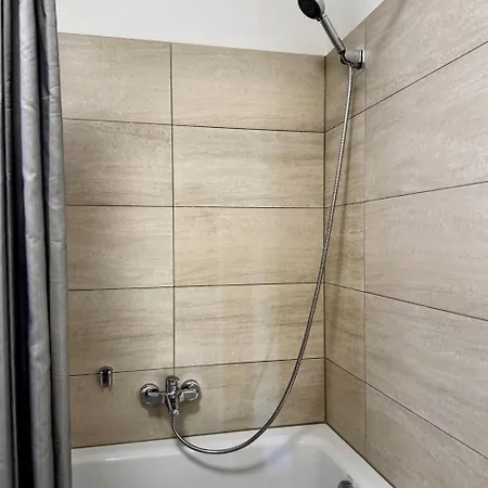 Lendaddicted By Bestchoice With Parking Апартаменти